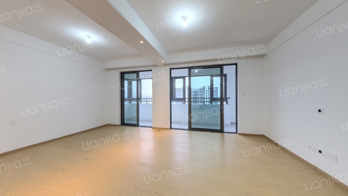 乐富强双湖湾二手房实景图