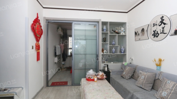 钟楼大街56号院二手房实景图