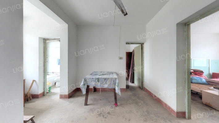 八角亭东一区二手房实景图