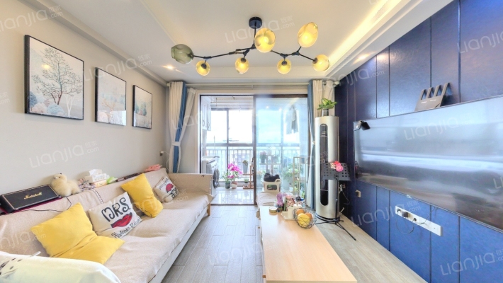 金石翡丽郡二手房实景图