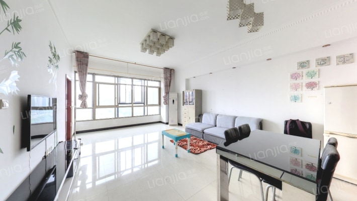 三江星座二手房实景图