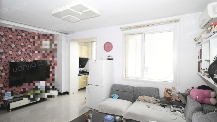 子芳小区二手房实景图