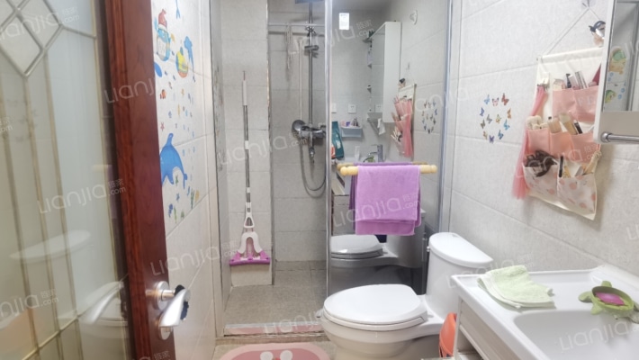 水岸花城大社区，集体供暖，交通便利生活无忧！-卫生间