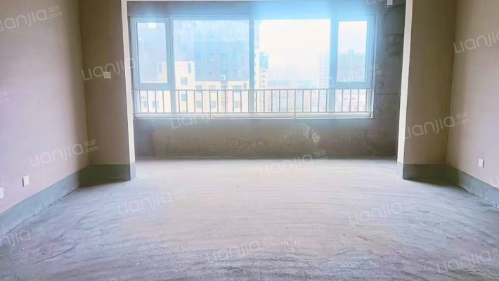 龙脉华邸二手房实景图