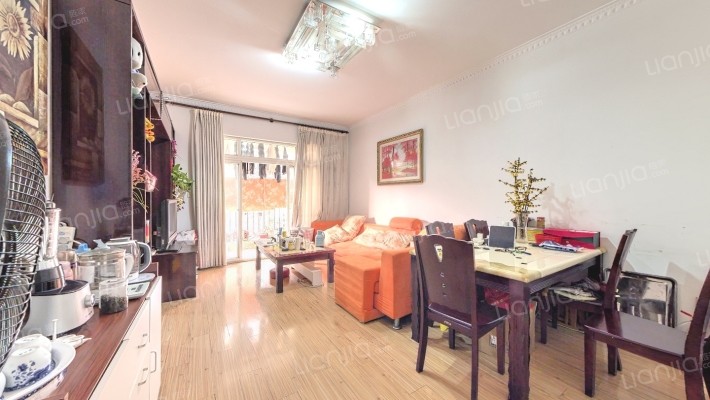 金马世纪港湾二手房实景图