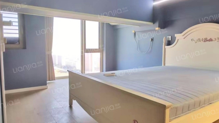 适合现代年轻人精装修的房子拎包就  住-卧室A