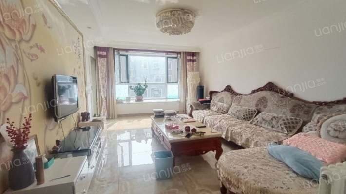 西郊花园二期二手房实景图