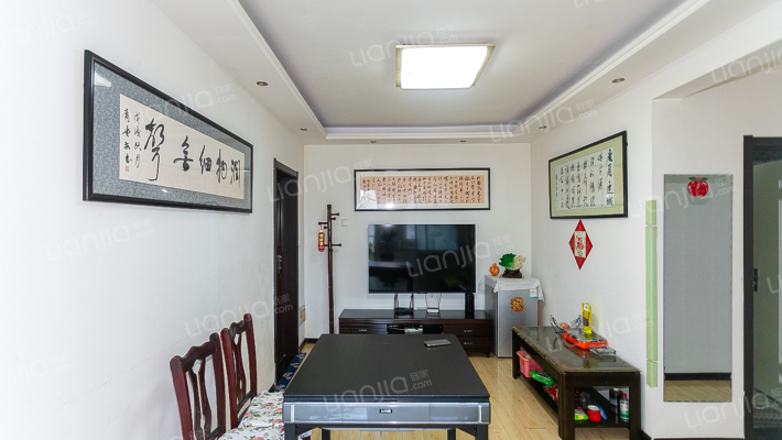 聚隆C区二手房实景图