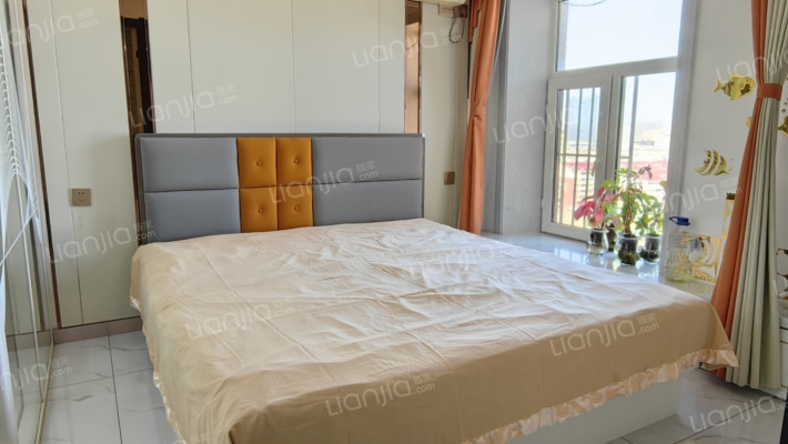 一克拉二手房实景图