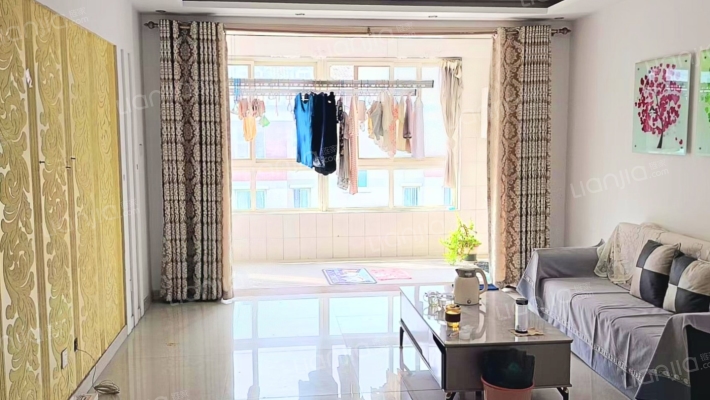 相府锦苑二手房实景图