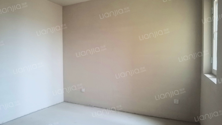 格局好，楼层好，视野宽阔，采光充足，配套设施齐全-卧室B