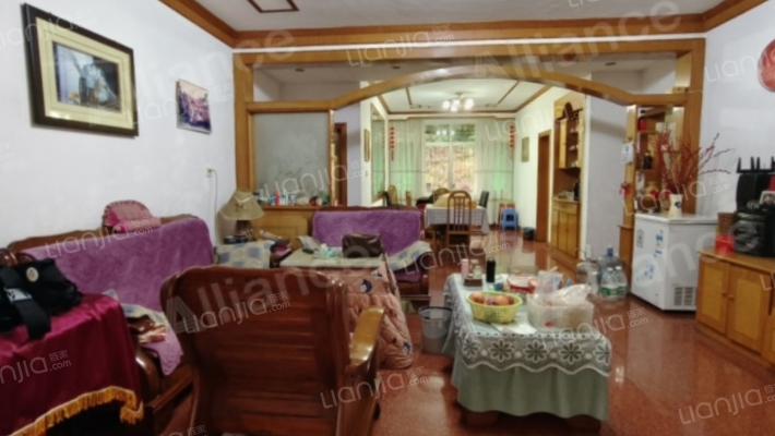 老州医药公司宿舍二手房实景图