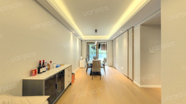 陆家嘴锦绣观澜二手房实景图