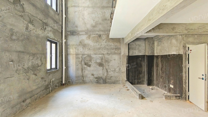 先生的山5期二手房实景图