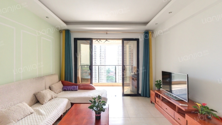 蓝海名都二手房实景图