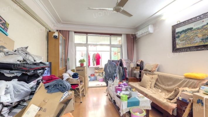 红梅苑二手房实景图
