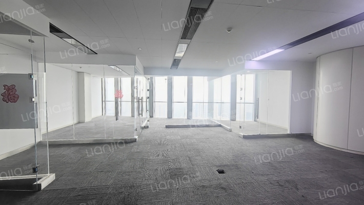 绿地双子塔二手房实景图