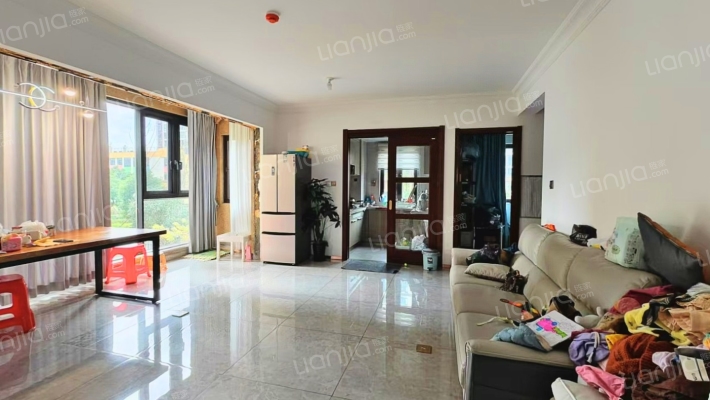 新昌碧桂园珺悦二手房实景图