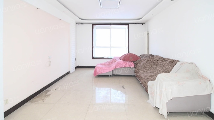 怡馨苑二手房实景图