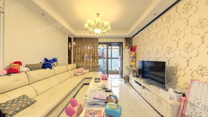 蓝光金悦城二手房实景图