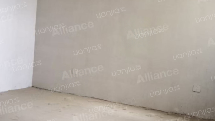 户型方正  采光基本全天  位置好-卧室B