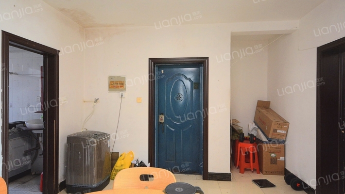 改装厂宿舍二手房实景图