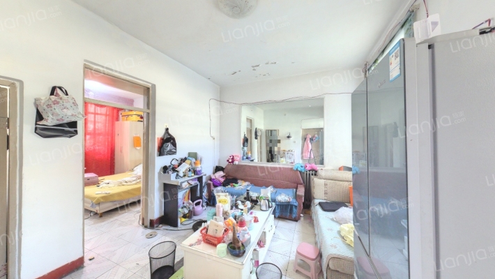 四三八二小区二手房实景图