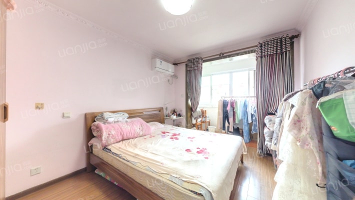 白鹭花园莺歌苑二手房实景图