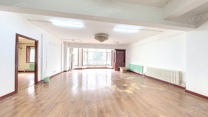 蓝色海岸二手房实景图