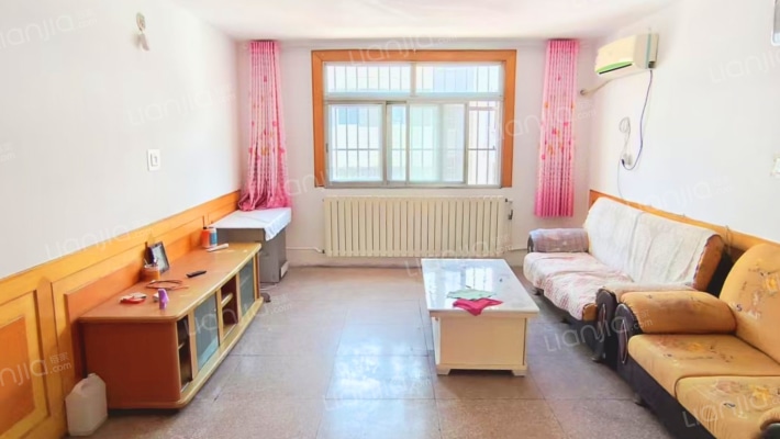 新华书店家属楼二手房实景图