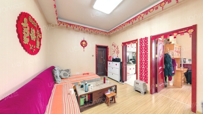 纸箱厂宿舍二手房实景图