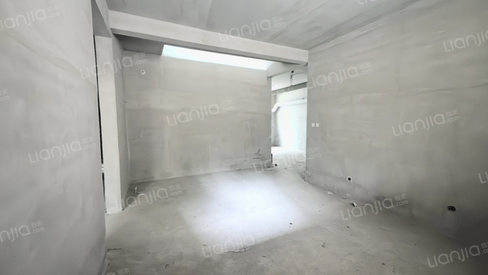 御景园一层带下樾三居室 房本满二-客厅A