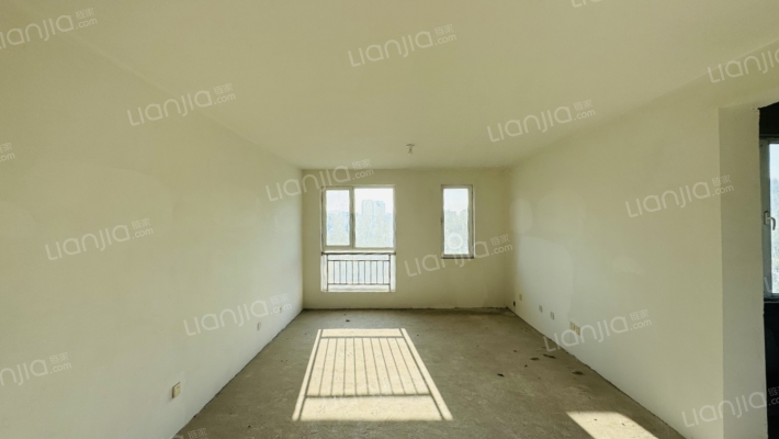 格林小镇二手房实景图