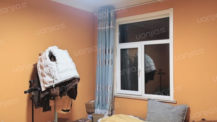 鸿盛旺京 119平米三居室 自住装修-卧室B