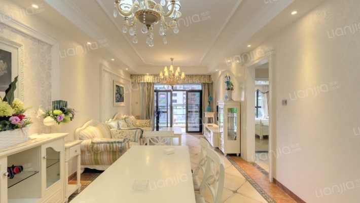 鸿潮·宝来华府二手房实景图