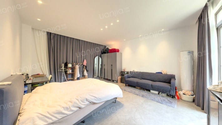 阿卡迪亚三区二手房实景图