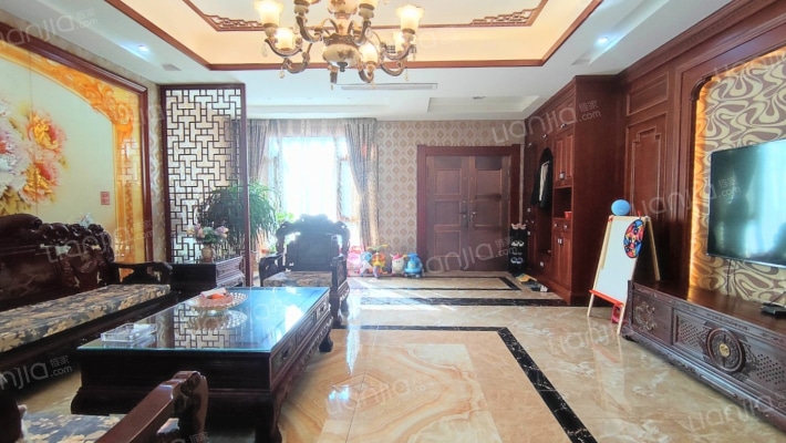 中茵龙湖国际家苑北区二手房实景图