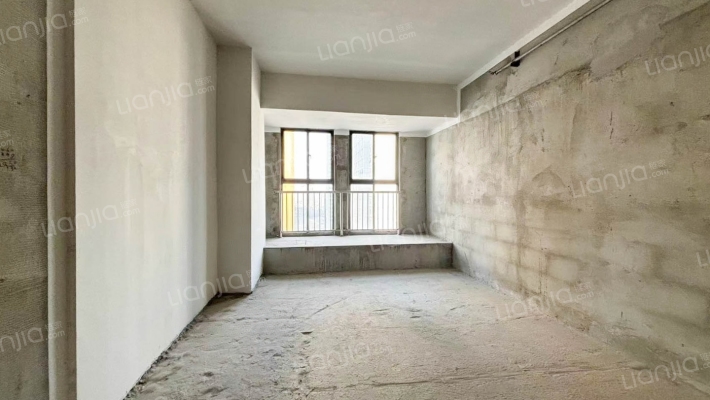 中冠商务大厦二手房实景图