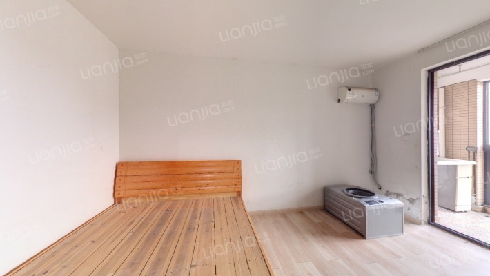 头格江景家园一区二手房实景图