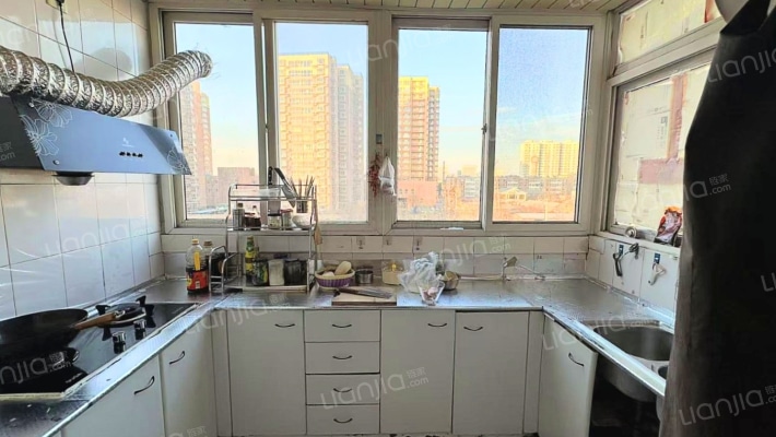 六十七处家属楼 3室2厅 南 北-厨房