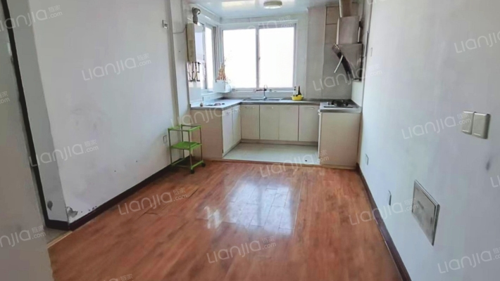 和平广场二手房实景图