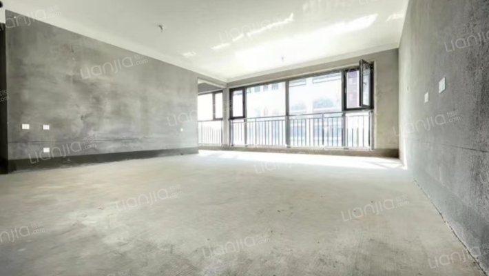 兴昌建章花园二手房实景图