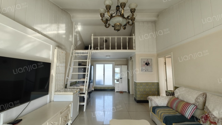 金色家园南北通透两居 视野好 采光好-阁楼