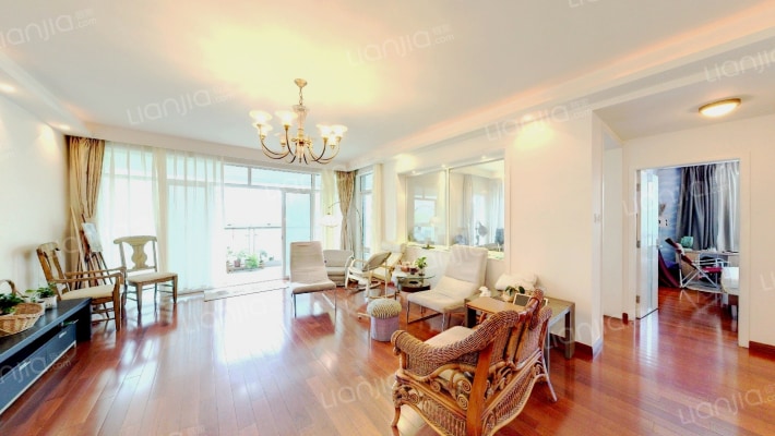 金棕榈花园二手房实景图