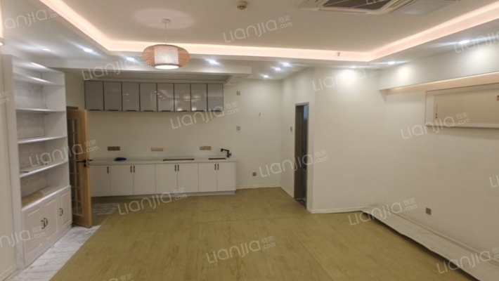 格力广场商业街二手房实景图