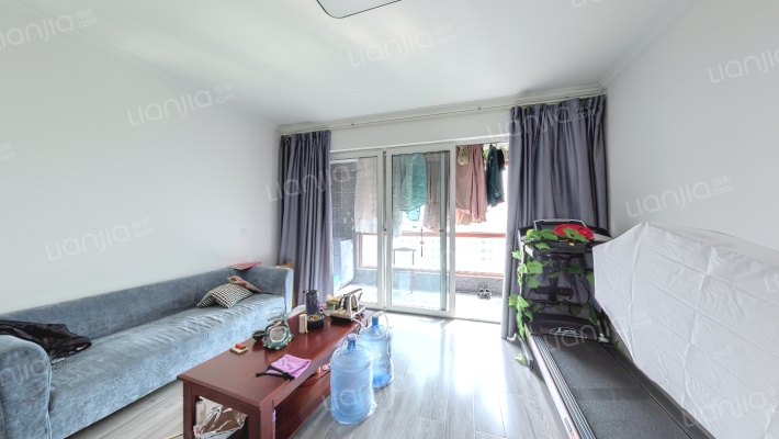 隆基泰和铂悦山二手房实景图