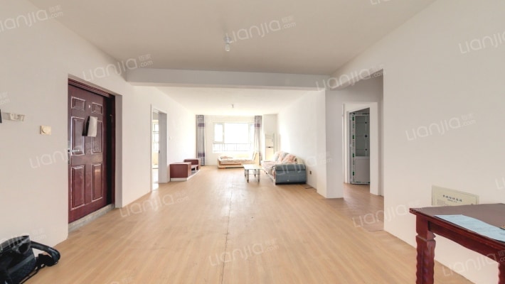 怡景华府二手房实景图