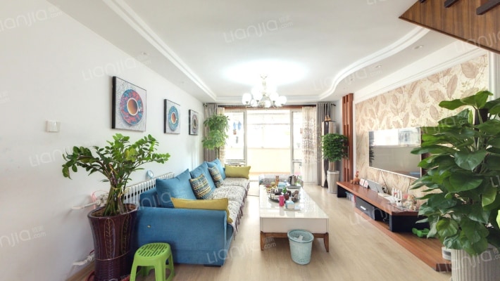 青云阁小区二手房实景图