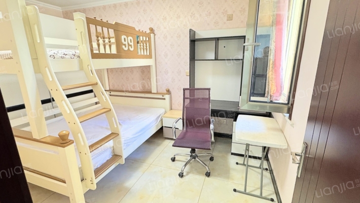 水岸花城全阳户型大两居室，有装修，家具家电全*。-卧室B