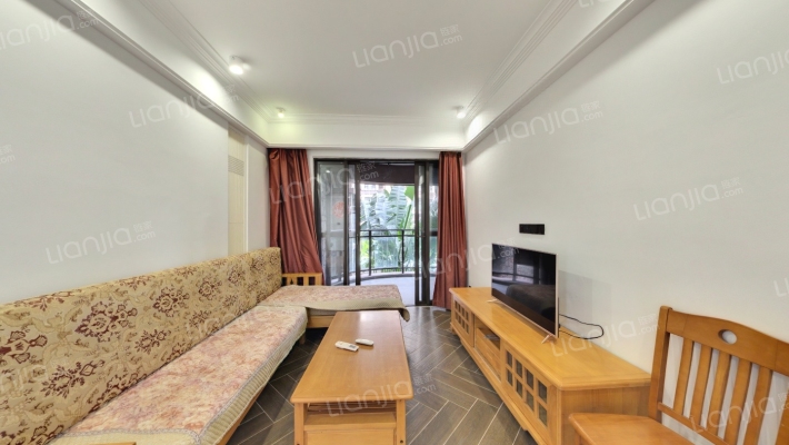 海棠湾8号温泉公馆二手房实景图